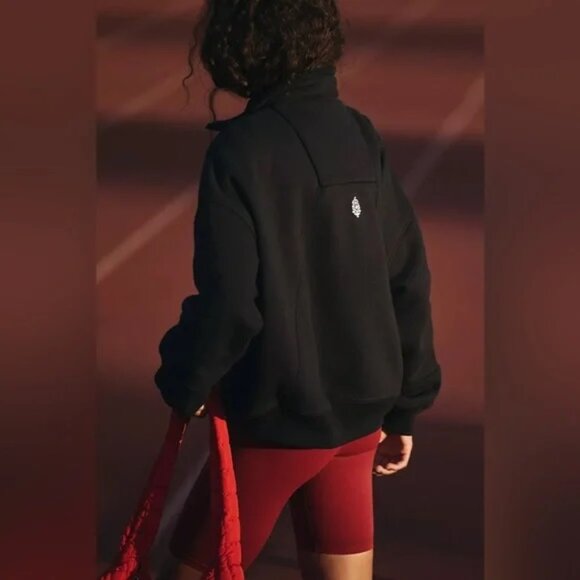 Free People Movement A Cut Above Zip-Up NWOT - Picture 2 of 8